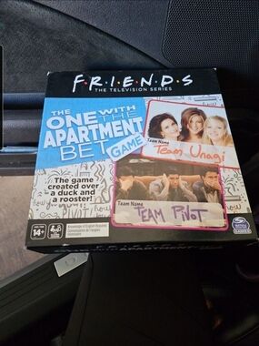 FRIENDS The One With The Apartment Bet Board Game
